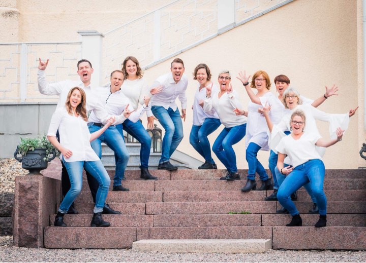 David with his choir doing looking cool and fun